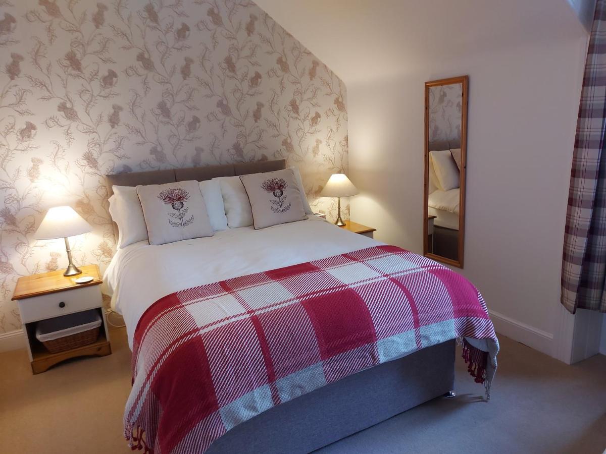 Firtree Bed And Breakfast At Galvelbeg House Crieff Buitenkant foto